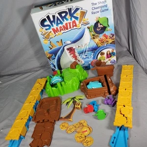Shark Mania Board Game Spin Master Family Push Your Luck Racing Complete Working - Picture 1 of 4