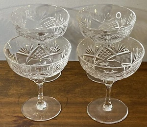 Set 4 bicchieri Josair Marquise 4 7/8" champagne alti stelo sherbet vetro trasparente - Foto 1 di 5