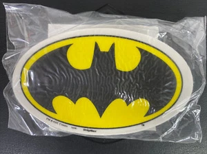Batman Party Supplies Eraser Favors - Picture 1 of 2