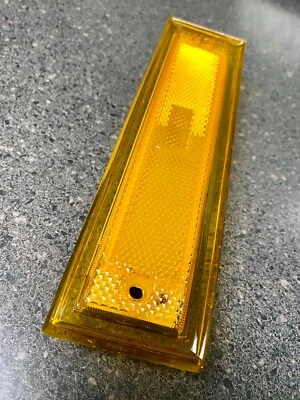 Marcadores laterales delanteros Chevy/GMC C10 C20 C30 1981-87, estándar, sin moldura, par Foto 1 de 2