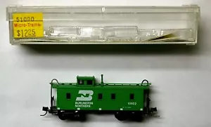 MTL Micro-Trains 51090 Burlington Northern BN 10922 caboose in legno - Foto 1 di 1