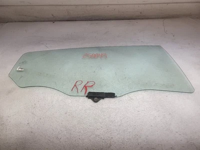 Hyundai Elantra 2011-2016 sedán pasajero trasero derecho ventana de vidrio Foto 1 de 4