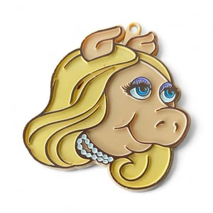 Vintage 1980s Hallmark Cards Muppets Miss Piggy Plastic Cookie cutter 11 - Picture 1 of 2