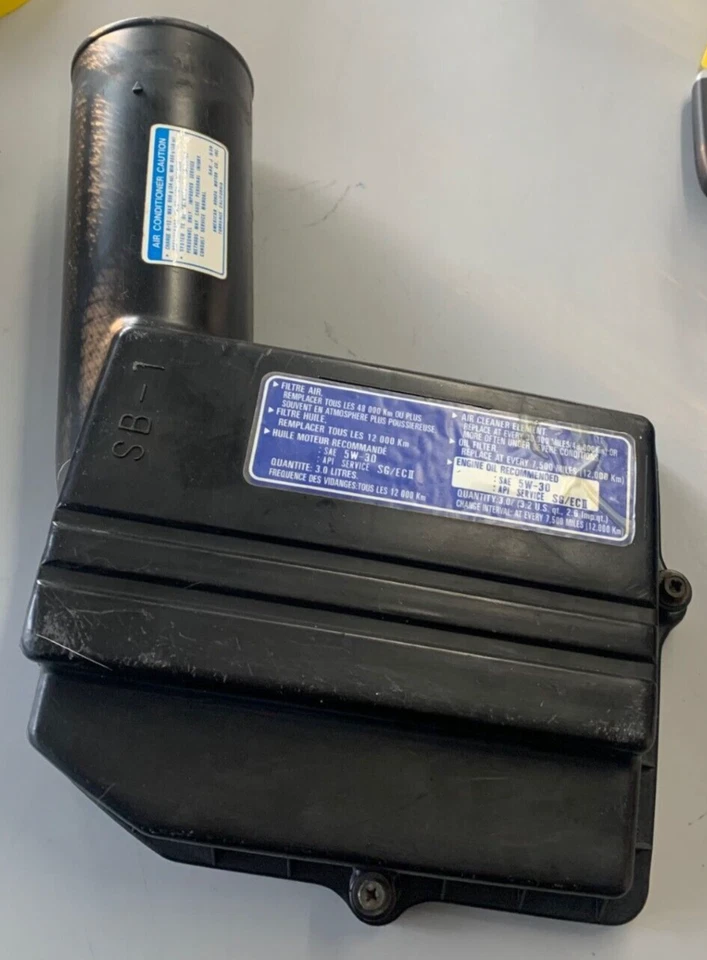 1988-1991 Honda Civic CRX AIR CLEANER BOX COVER OEM - Image 1 of 4