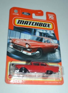 MATCHBOX 2023 HERITAGE CLASSIC 21/100 - 1957 FORD CUSTOM 300 RED - Picture 1 of 5