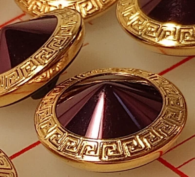 12 GRANDES botones de vástago púrpura frambuesa de metal fino brillante borde dorado grabado 3/4" Foto 1 de 4