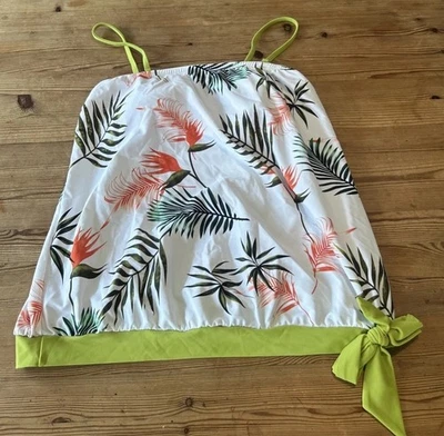 BPC Selection Tankini 38 Oberteil Weiß  Grün Farn Federn Gefüttert Neu! - Bild 1 von 4