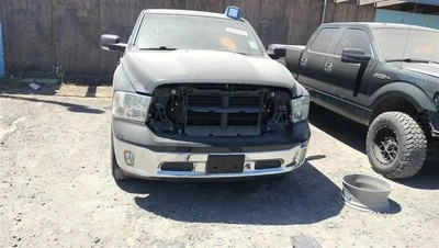 ENCOSTO DE CABEÇA ESQUERDO CINZA 5NA67LA8AA 2015 DODGE RAM1500 - Imagem 1 de 4