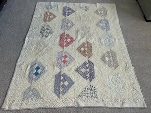 Vtg 1950’s Handmade Patchwork Quilt 62x79 - Picture 1 of 5
