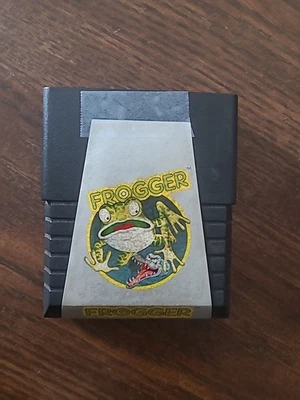 Atari 2600 Frogger Game Cartridge Tested Vintage 1982 Label Fell Off - Image 1 of 4