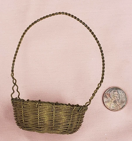 ANTIQUE BRASS SMALL Doll Size Intricate WIRE BASKET  - Gorgeous! Cover