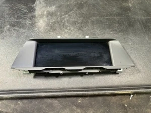 11-13 BMW 528 535 550 NAVIGATION RADIO DISPLAY SCREEN OEM CID F10 10.25 9241826 - Picture 1 of 6