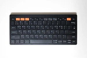 SAMSUNG Smart Bluetooth Wireless Keyboard Trio 500 EJ-B3400 / Express - Picture 1 of 7