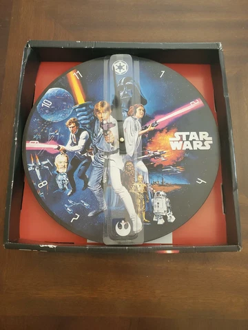 New Vintage looking Starwars 13.5 Wooden Wall Clock, collectable, Rare, Disney Cover