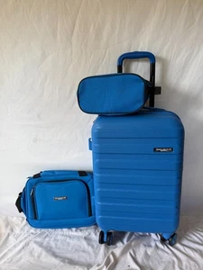 New Travelers Club Austin Hard side 20" Carry On Luggage Set 3 Piece Royal Blue - Picture 1 of 8