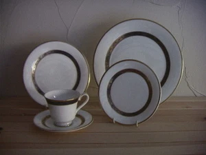 Royal Doulton - Harlow - 5 piezas de ajuste de lugar - Imagen 1 de 1