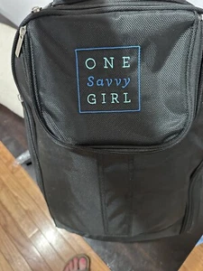 Mochila de picnic One Savvy Girl para 4 con vajilla de acero inoxidable premium NUEVA - Imagen 1 de 11