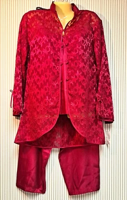 💖 JONES NEW YORK            Medium          RED 3-PIECE SATIN PAJAMA SET    NWT - Image 1 of 4