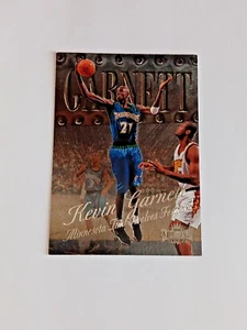 1998-99 Fleer Metal Universe #65, Kevin Garnett - Picture 1 of 2
