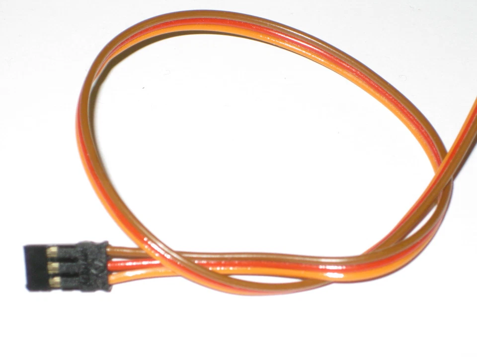 JR Servoanschlusskabel flach PVC 3 x 0,25qmm x 30cm Muldental 58120 lose Ware  - Bild 1 von 1