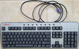 Vintage - COMPAQ PS/2 Keyboard - Picture 1 of 2