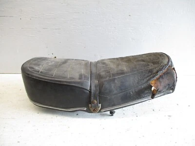 Honda CB 350 G 1973 73 usado Seat 77200-455-670A *In a Fire* Foto 1 de 4