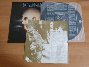DEF LEPPARD - RETRO ACTIVE 1993 Korea LP Insert Rare sleeve - Picture 1 of 7
