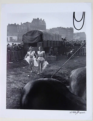 Willy RONIS, Le Zoo-Circus Zavatta 1949, серебряная оригинальная фотография с подписью W.Ronis - Изображение 1 из 2