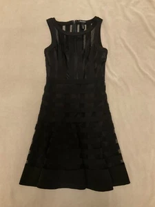 Casa Blanca Mercado Negro 0 Mujeres Vestido de Cóctel Negro Transparente Insertos Swingy - Imagen 1 de 4