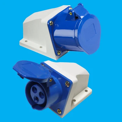 CEEFORM Outdoor IP44 Blue 16A 240V 3 Pin Industrial Caravan Socket IEC60309 - Image 1 of 4