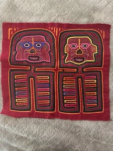 Mola Made in San Blas Island - Two Faces with Glasses - by Cuna Women - Picture 1 of 6