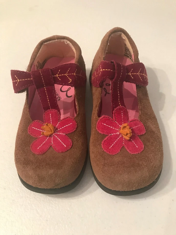 Munchkin Leather Girls Shoes MARY JANES Tan Brown Fuchsia Pink Lillian size 8 - Image 1 of 1