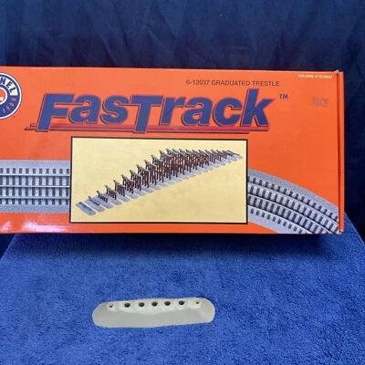 Lionel FasTrack Graduated Trestle Set (6-12037) Base 1 or 2 Replacement Piece R2 - Image 1 of 4