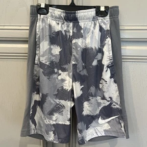 Nike Kids Size L - Dri-FIT Multi Printed Shorts with pockets - Picture 1 of 8
