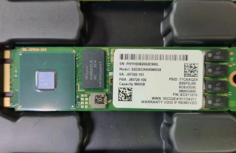 960GB SSD Intel M.2 Solid-State Drive S4510 Series SSDSCKKB960GB M.2 2280NGFF - Image 1 of 1