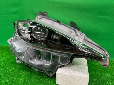 Original Mazda Miata MX-5 ND ND5 Roadster Scheinwerfer Rechts Beifahrer Seite - Bild 1 von 4