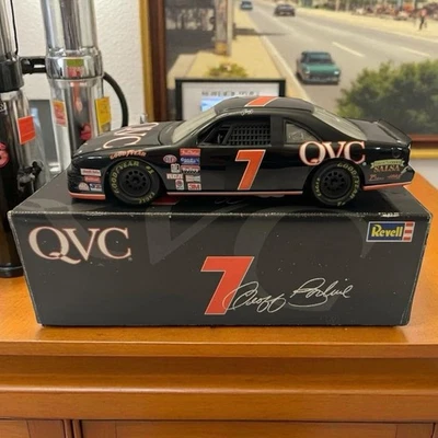 Revell 1:24 Geoff Bodine #7 QVC Ford Thunderbird NASCAR Diecast 1996 con caja Foto 1 de 4