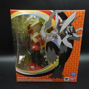 NEW Bandai S.H.Figuarts - Pokemon Blaziken Figure Tamashii Nations - Picture 1 of 5