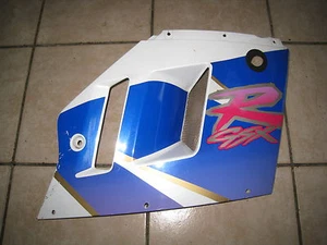 GSX R GSX-R GSX 1100 R GV73C revêtement latéral partie latérale droite centre couverture - Photo 1 sur 4