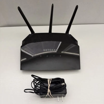 Roteador Wireless Gigabit Netgear WAC124 AC2000 Ponto de Acesso WiFi Banda Dupla - Imagem 1 de 4