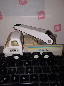 Vintage Tonka Bell System Telephone Bucket Truck #55010 - Picture 1 of 4
