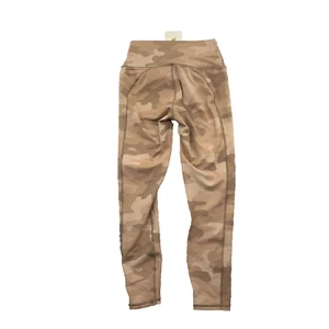 Fabletics Define High Waisted 7/8 Leggings Camo Extra Small NEW Women 52-27 - Picture 1 of 9