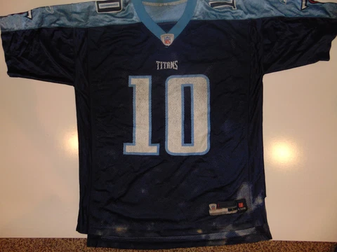 Tennessee Titans Vince Young #10 Reebok Jersey Men's Large NFL USED (Defect) Cover