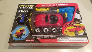 Kangaroo Pit Stop Garage bauen & modifizieren 30 Teile Set Light & Sound Action (NEU) - Bild 1 von 8