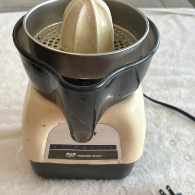 Proctor Silex Automatic Juicit Juicer Model 110 USA Tested Works - Image 1 of 4