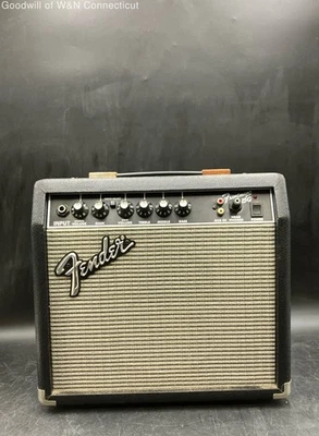 Fender Guitar Amplifier Combo PR 495 - image 1 of 4