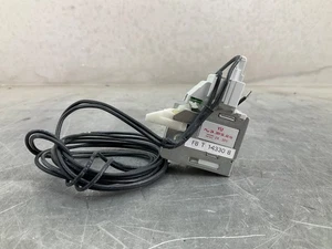 ABB KT3U8 RILASCIO SOTTOTENSIONE 24-30VDC PER INTERRUTTORI T3 SPEDIZIONE GRATUITA - Foto 1 di 9