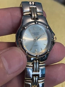Embassy by Gruen Ladies Women's Watch Silver & Gold (needs Battery) - Picture 1 of 9