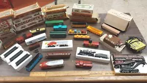 Lote de 27 vagones de tren vintage locomotora Bachmann Tyco escala Ho eléctrico Un - Imagen 1 de 24