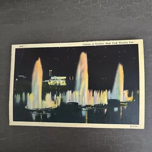 1939 New York Worlds Fair Postcard Official License LAGOON OF NATIONS FOUNTAINS - Picture 1 of 3